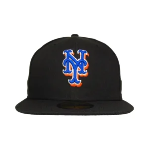 New Era New York Mets fitted hat Black colorway - New Era Drops Clean Mets Fitted in All-Black Everything