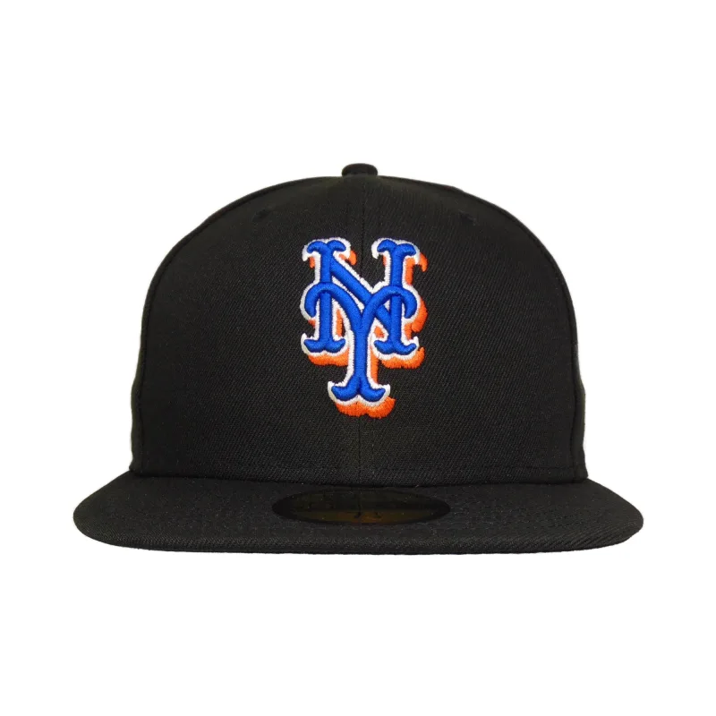 New Era New York Mets fitted hat Black colorway - New Era Drops Clean Mets Fitted in All-Black Everything