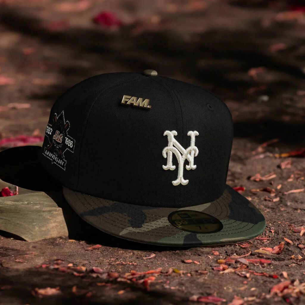 New Era New York Mets fitted hat black, grey colorway - New Era Drops Sleek Mets Fitted with Two-Tone Camo Design