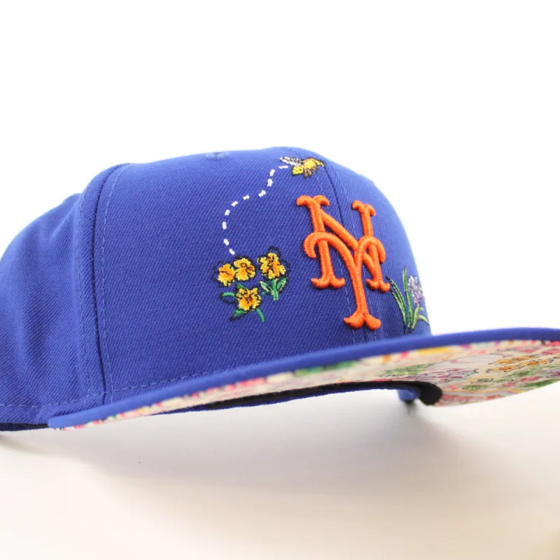 New Era New York Mets fitted hat Blue Floral Under Brim colorway - New Era Drops Beautiful Mets Fitted with Watercolor Floral Design
