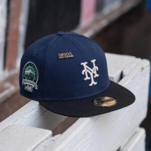 New Era New York Mets fitted hat green, kelly green colorway - New Era Drops Clean Mets Fitted in Kelly Green UV Colorway