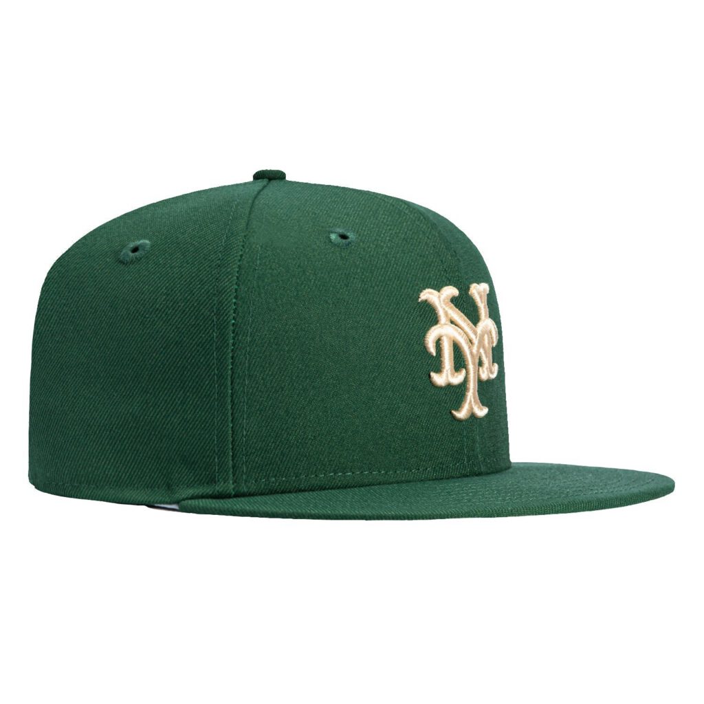 New Era New York Mets fitted hat Green, Ivory colorway - New Era Drops Fresh Mets Fitted in Nature-Inspired Monstera Pack