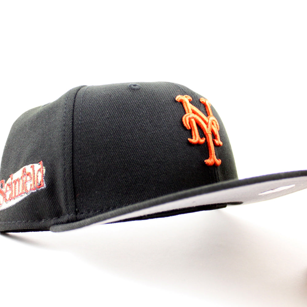 New Era New York Mets fitted hat Black Gray Under Brim colorway - New Era Drops Clean Mets Seinfeld Fitted in Sleek Black Colorway