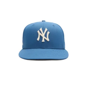 New Era New York Yankees fitted hat blue colorway - New Era Drops Clean Yankees Fitted in Classic Blue