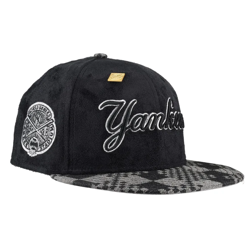 New Era New York Yankees fitted hat black, grey colorway - 1938 World Series Fitted: New Era Drops Yankees Championship Tribute in Premium Suede