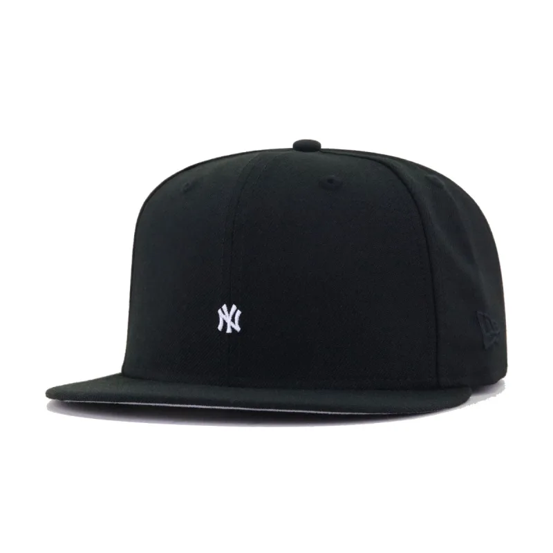 New Era New York Yankees fitted hat black colorway - Yankees Fans Get a Clean Black Fitted with New Era’s SUPER MICRO Drop