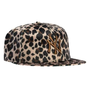 New Era New York Yankees fitted hat Black, Tan, Brown colorway - New Era Drops Wild Yankees Fitted with Animal Leopard Print Faux Fur