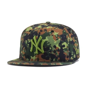 New Era New York Yankees fitted hat black, green, orange, brown colorway - New Era Yankees Flecktarn Camo Fitted Brings Military Vibes to the Diamond
