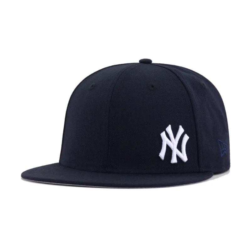 New Era New York Yankees fitted hat navy colorway - New Era Drops Clean Yankees Navy Fitted for the Minimalists