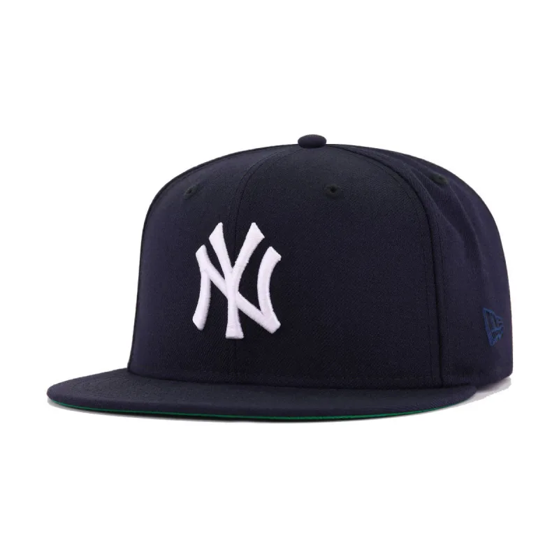 New Era New York Yankees fitted hat navy, blue, green colorway - Yankees Navy Green Bottom Fitted Brings Fresh Colorway to Classic Logo
