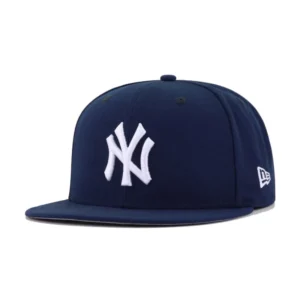 New Era New York Yankees fitted hat navy, blue colorway - New Era Yankees Fitted Drops in Fresh Oceanside Blue Colorway