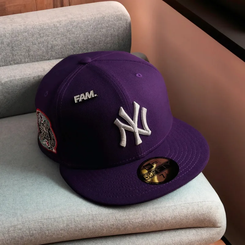 New Era New York Yankees fitted hat blue, purple colorway - New Era Yankees Fitted Gets Purple-Blue UV Treatment