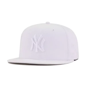 New Era New York Yankees fitted hat white colorway - New Era Yankees White Fitted Brings Classic Clean Vibes