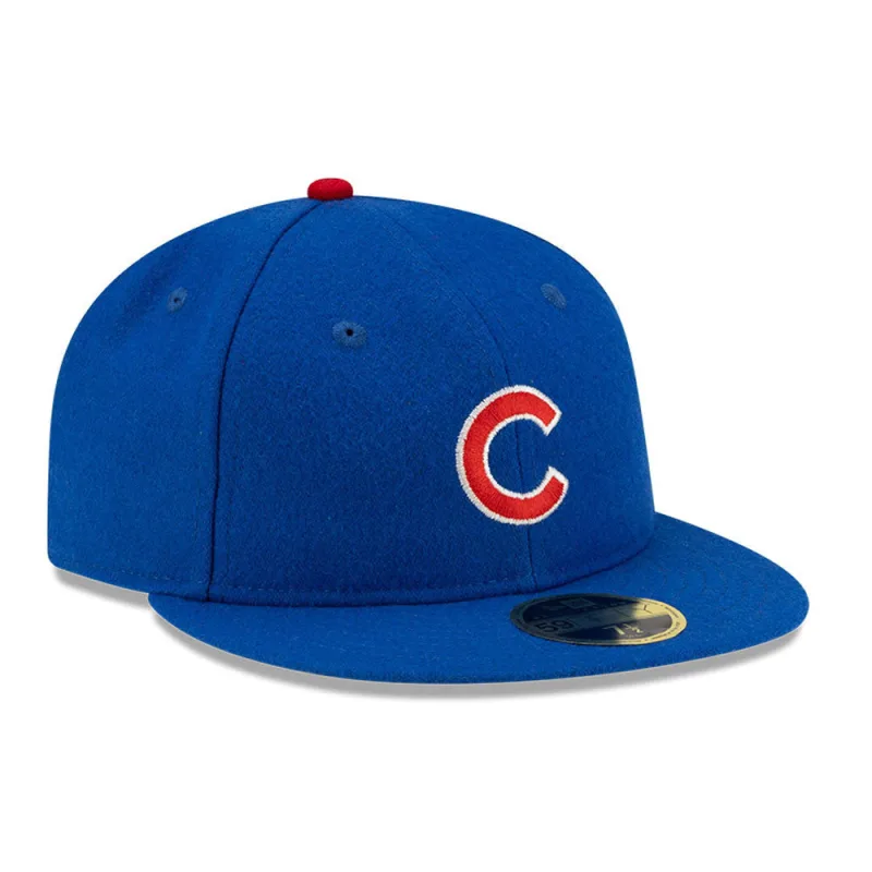 New Era Chicago Cubs fitted hat Royal colorway - Fear of God Essentials Chicago Cubs Fitted Drops in Clean Royal Colorway