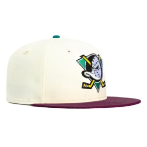 New Era Anaheim Ducks fitted hat White, Maroon colorway - New Era Drops Clean Ducks Fitted in White and Maroon