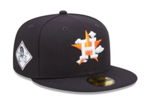 New Era Houston Astros fitted hat navy, blue colorway - 2017 World Series Fitted: New Era’s Astros Championship Comic Cloud Tribute