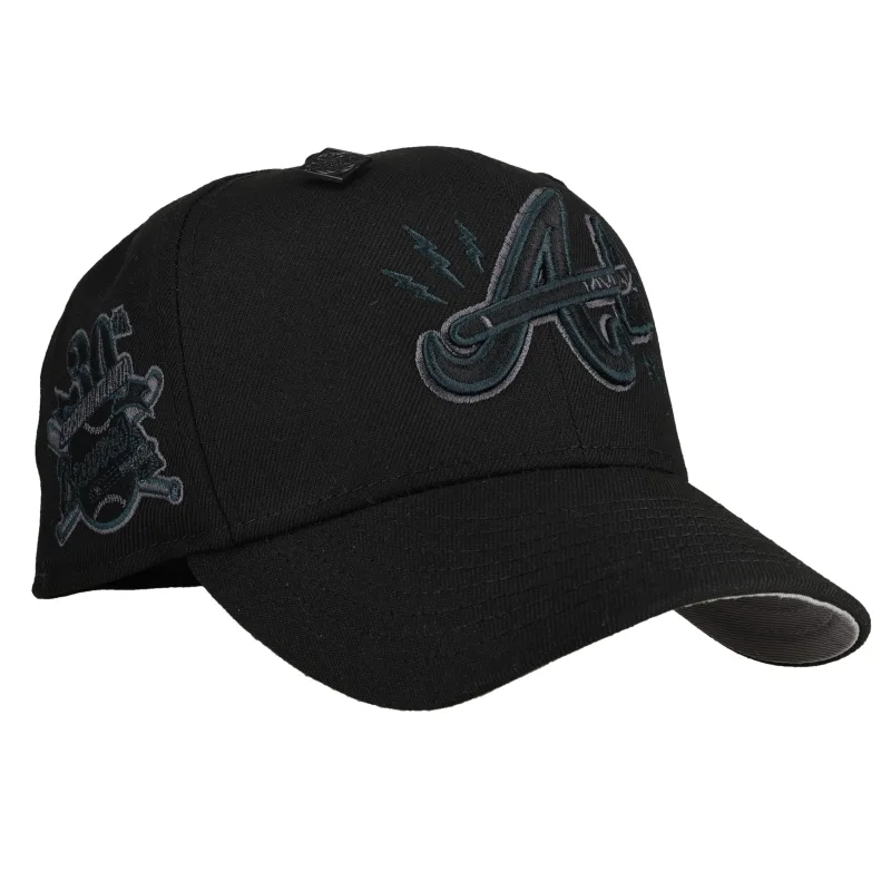 New Era Atlanta Braves fitted hat black, grey colorway - New Era Drops Clean Braves Fitted Celebrating 30 Years in Atlanta