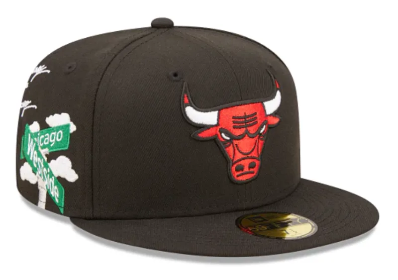 New Era Chicago Bulls fitted hat black, gray colorway - New Era Drops Clean Bulls Fitted with Cloud Icons Design