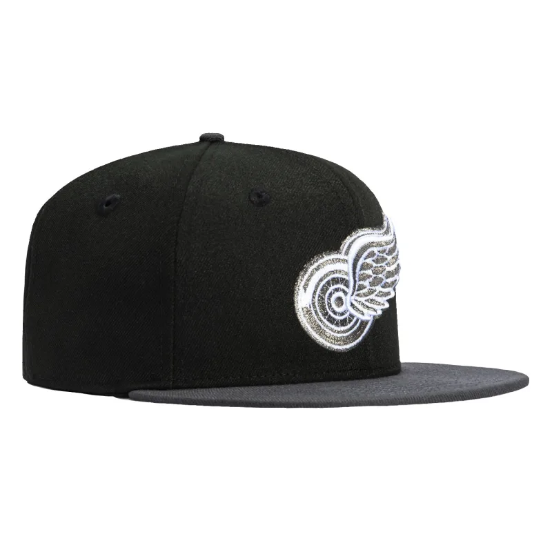 New Era Detroit Red Wings fitted hat Black, Graphite colorway - New Era Drops Clean Red Wings Fitted in Sleek Black and Graphite