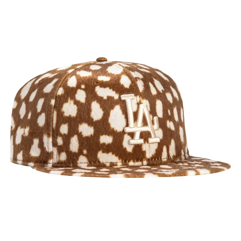New Era Los Angeles Dodgers fitted hat Khaki, Ivory colorway - New Era Drops Wild Dodgers Fitted with Animal Giraffe Print