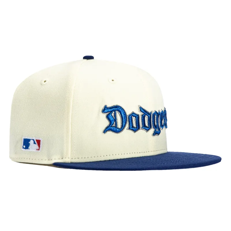 New Era Los Angeles Dodgers fitted hat White, Royal colorway - New Era Drops Clean Dodgers Fitted with Batterman Patch in White and Royal
