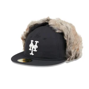 New Era New York Mets fitted hat black colorway - New Era Drops Clean Mets Fitted in All-Black Retro Crown Design