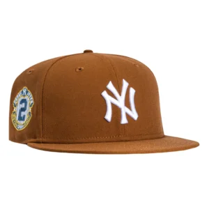 New Era New York Yankees fitted hat Khaki colorway - New Era Drops Clean Yankees Fitted Honoring Derek Jeter with Dual Patches