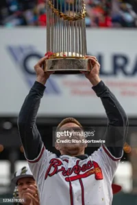 1999 World Series action between Atlanta Braves and New York Yankees