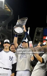 2009 World Series Yankees championship celebration with confetti at Yankee Stadium