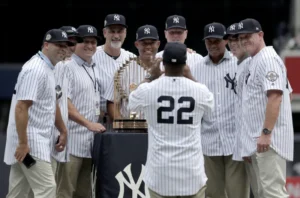 2000 Subway Series celebration between New York Yankees and Mets at Yankee Stadium