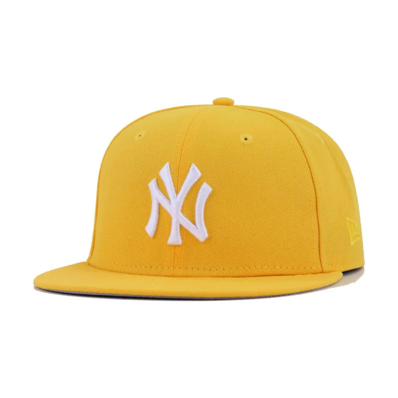 New Era New York Yankees fitted hat yellow, gold colorway - New Era Drops Fresh Yankees Fitted in Bold Gold Colorway