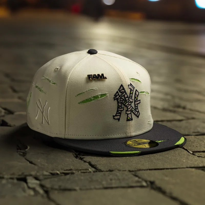 New Era New York Yankees fitted hat grey, green, cream colorway - New Era Yankees Fitted Gets the Mummified Treatment in Cream and Neon