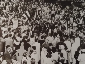 Milwaukee Braves celebrating 1957 World Series championship victory over New York Yankees