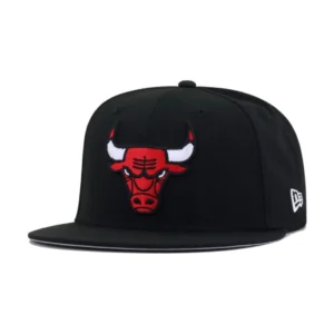 New Era Chicago Bulls fitted hat black, red colorway - New Era Drops Clean Chicago Bulls Black Fitted for Under $50