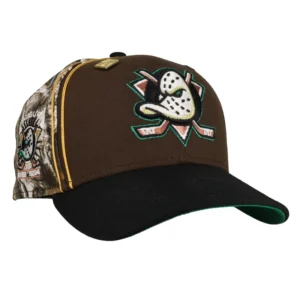 New Era Anaheim Ducks fitted hat green, walnut colorway - Inaugural Season Fitted: New Era’s Mighty Ducks Walnut Realtree 59Fifty Honors Disney’s Hockey Debut