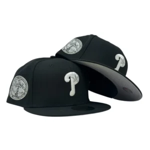 New Era Philadelphia Phillies fitted hat black colorway - New Era Drops Clean Phillies Fitted in All-Black Colorway