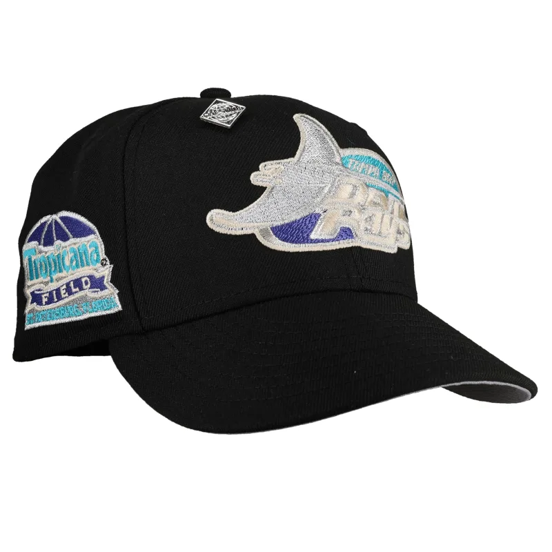 New Era Tampa Bay Rays fitted hat black, grey, silver colorway - New Era Drops Sleek Rays Fitted in Black/Silver Metallic