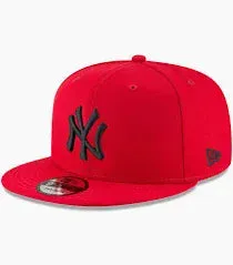 New Era New York Yankees fitted hat Men's colorway - Yankees Red and Black Fitted Brings Bold Colorway to the Bronx