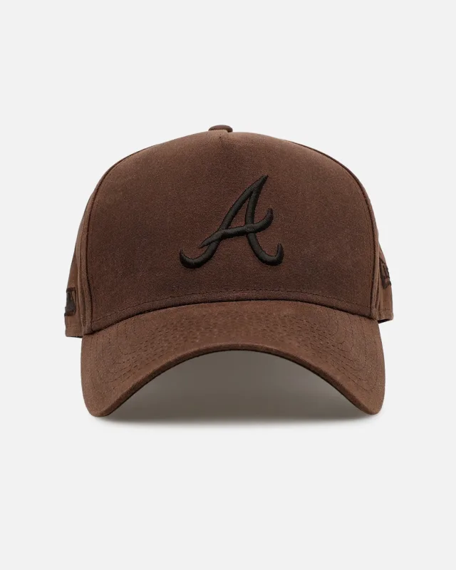 New Era Atlanta Braves fitted hat brown colorway - New Era Atlanta Braves ‘Waxed Canvas QS’ 59FORTY A-Frame Fitted Brown