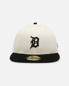 New Era Detroit Tigers fitted hat black, cream, chrome colorway - New Era Detroit Tigers ‘Easy Chrome Black’ 59FIFTY Fitted Chrome/Black
