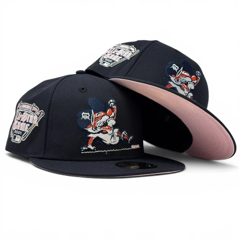 New Era Detroit Tigers fitted hat navy, pink colorway - Detroit Tigers 2005 All Star Game Sliding Kitty Pink Brim Fitted Hat-Navy