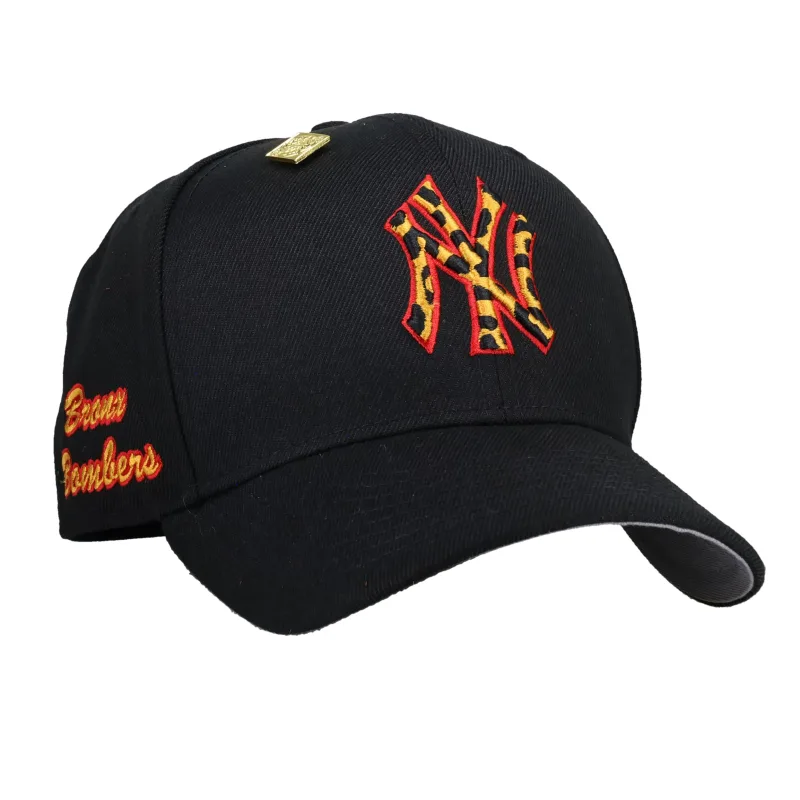 New Era New York Yankees fitted hat black, grey colorway - New York Yankees Bronx Bombers Black Leopard Print 59Fifty Fitted Hat