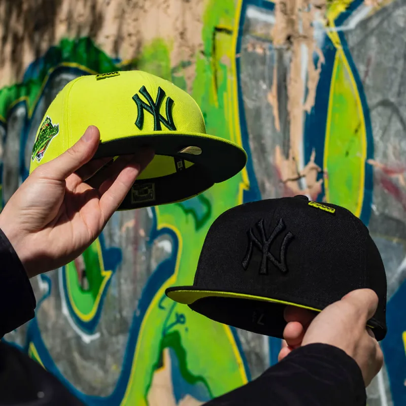 New Era New York Yankees fitted hat green colorway - NEW YORK YANKEES MLB CYBER GREEN DARK GREEN UV / NEW ERA 59FIFTY