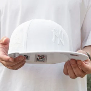 New Era New York Yankees fitted hat white colorway - NEW YORK YANKEES MLB WHITE ON WHITE / NEW ERA 59FIFTY