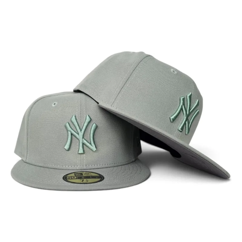 New Era New York Yankees fitted hat gray, green colorway - New Era Drops Tonal Everest Green Yankees Fitted with Gray Bottom