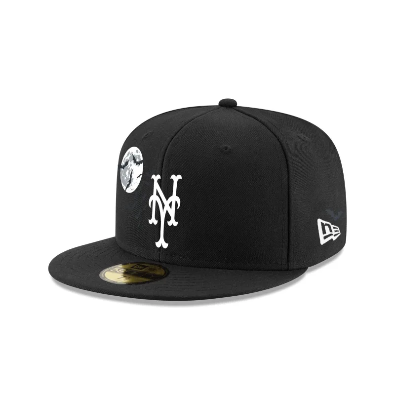 New Era New York Mets fitted hat - New Era Drops Spooky-Season Mets Fitted with Glow-in-the-Dark Bats