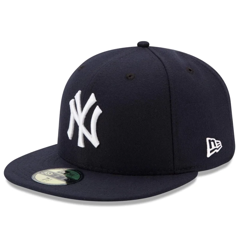 New Era New York Yankees fitted hat Men's colorway - New Era Drops Classic Yankees Navy Fitted with the On-Field Authentic Collection